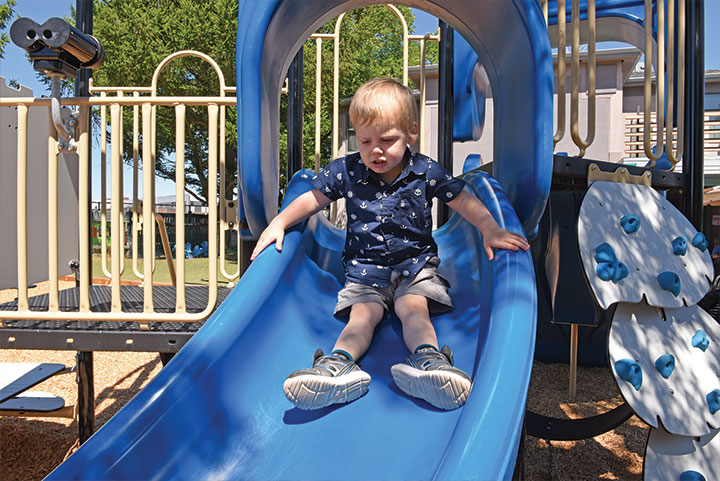 Glissoire extérieure pour enfants