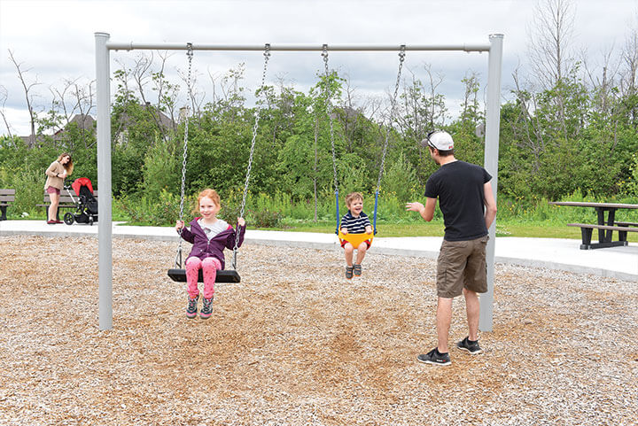 Kids swing set